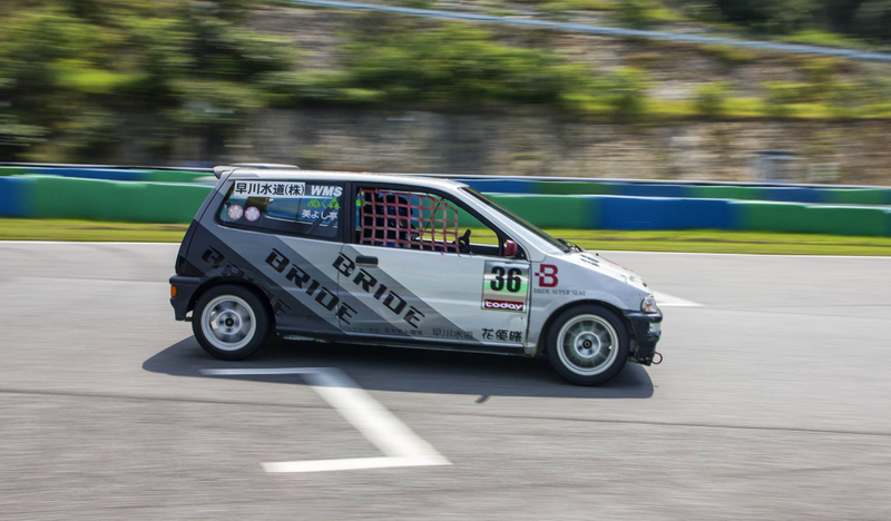 Illustration for article titled Few pics from a keicar race at Kota Circuit today...